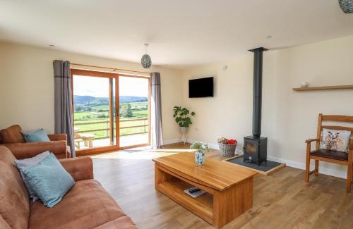 Rhayader House | Awel y Bryn