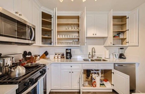 North Valley House | Awesome 6BR - 15 Min To Beach!