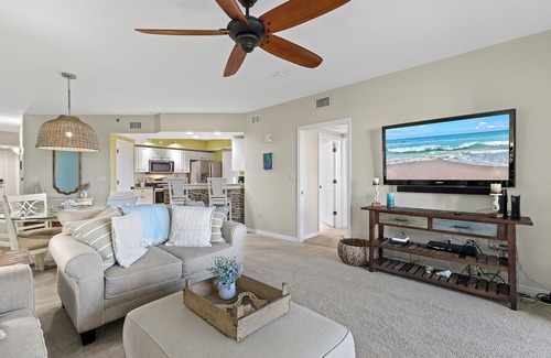 New Smyrna Beach Condo | 🌊Awesome Amenities-Great Location-Screened Balcony-2BR Oceanwalk 15-202🌊