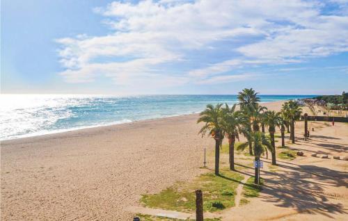 Santa Susanna Apartment | Awesome Apartment In Santa Susanna
