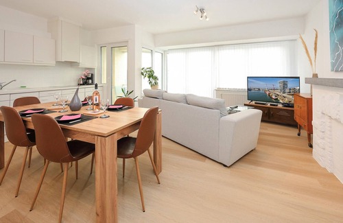 Mariakerke Apartment | Awesome apartment in Oostende with WiFi