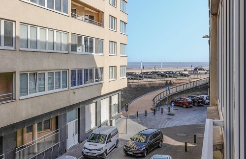 Mariakerke Apartment | Awesome apartment in Oostende with WiFi