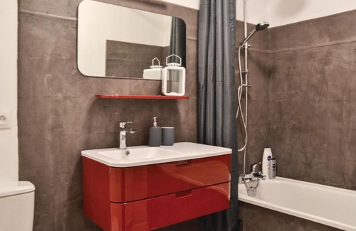 Saumur Apartment | Awesome apartment in Saumur with 1 Bedrooms and WiFi
