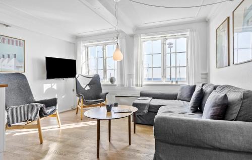 Svaneke Apartment | Awesome Apartment In Svaneke With Wifi