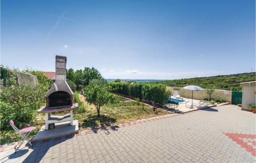 Pakostane Apartment | Awesome Apartment In Vrana With Wifi