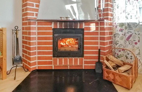 Fjalkinge House | Awesome Home In Fjälkinge With Kitchen