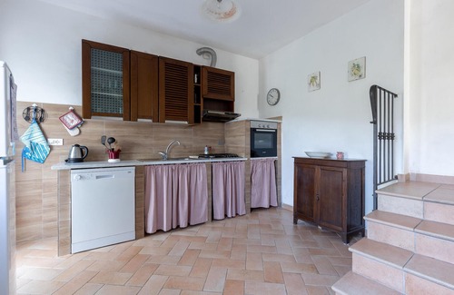 Pietrasanta House | Awesome home in Pietrasanta -LU-