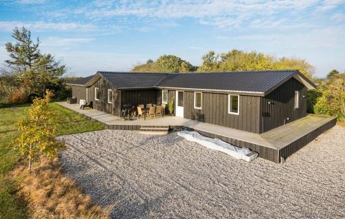 Trend House | Awesome Home In Løgstør With Wifi