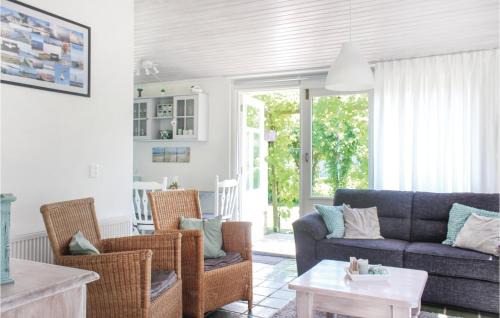 Lauwersoog House | Awesome Home In Lauwersoog With Kitchen