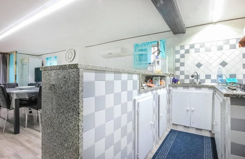 Buccino House | Awesome home in Ponte San Cono, Buccin