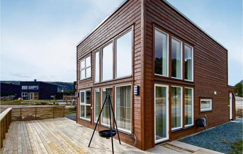 Kviteseid House | Awesome Home In Vrådal With Lake View