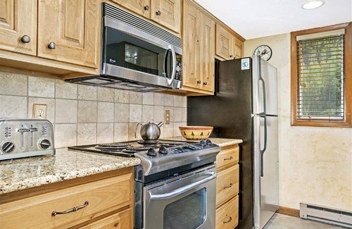 Vail Condo | Awesome location, super clean and sunny condo