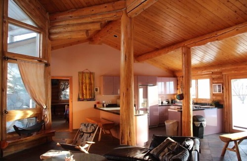Alta House | Awesome Teton Views! 6 Acres. Ski, Hike, Fish, Jacuzzi. Sleeps 6 Comfortably.