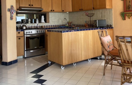 Ixtapa - Zihuatanejo Condo | Awesome View, Authentic Charm, Tropical Fantasy