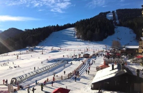 Ax-les-Thermes Apartment | Ax 3 domaines 4-person apartment at the foot of the slopes