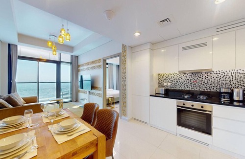 Sheikh Zayed Road Apartment | Aykon City - Two Bed with Mesmerizing City View