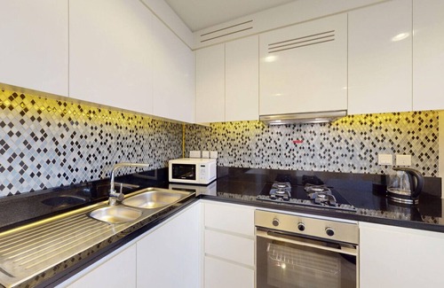 Sheikh Zayed Road Apartment | Aykon City - Upgraded Two Bedroom with City Views