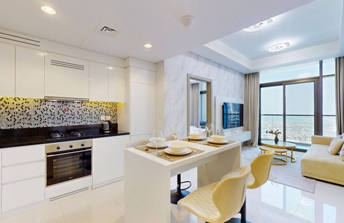 Sheikh Zayed Road Apartment | Aykon City - Upgraded Two Bedroom with City Views