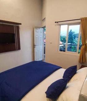 Candikuning House | Ayudia Camp & Coffee