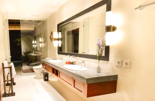 Kedewatan Hotel | Ayuterra Resort