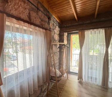 Ayvalik House | Ayvalık Stone Retreat in Küçükköy