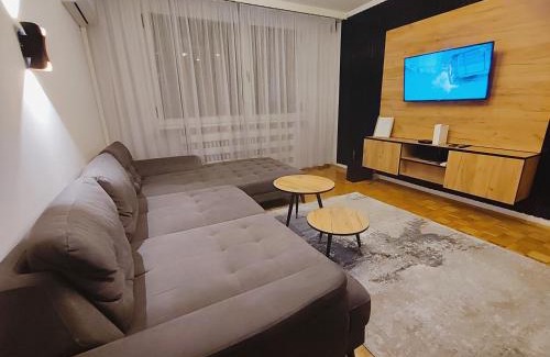Novi Grad Sarajevo Apartment | Azer