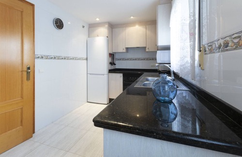 Daimuz House | AZUL - Cosy flat with shared swimming pool and free wifi