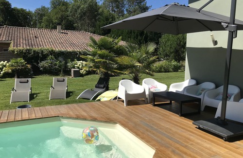 Azur House | Azur-Messanges Architect house Azurlake swimming pool lakeside