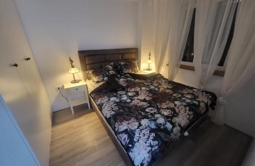 Jagodina Apartment | Azur
