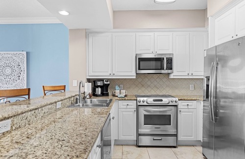 Fort Walton Beach Condo | Azure 421 ~ Ocean Views ~ Free Beach Service