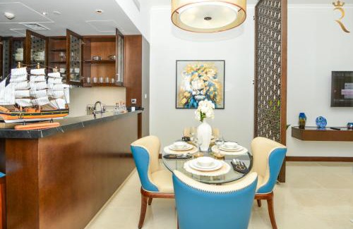 Abu Dhabi Apartment | Azure Crest 2BR - Ocean View Apartment Near Marina Mall