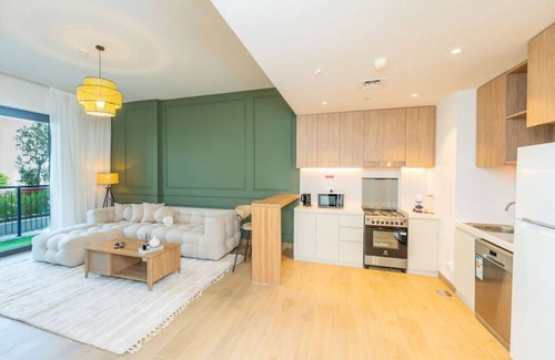 Dubai Apartment | Azure Escape !Joyful 1 Bed Apartment close to the Sea!