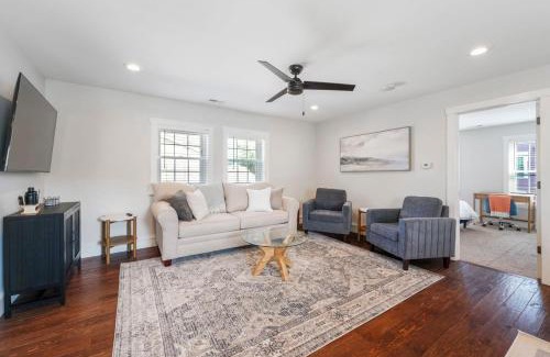 Saratoga Springs Apartment | Azure Loft by Saratoga Stays