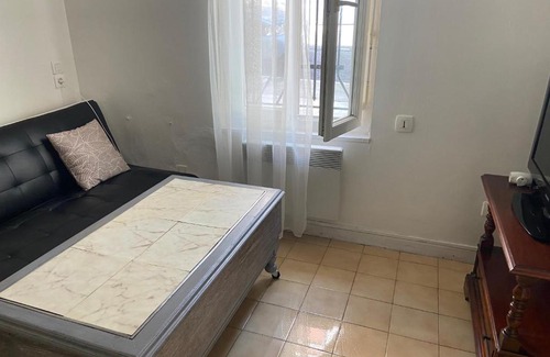Beziers City Centre Apartment | Béziers: Studio au centre ville