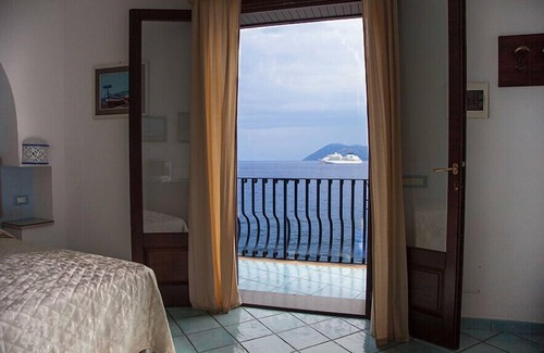 Lipari Bed & Breakfast | B&B ALTA MAREA LIPARI