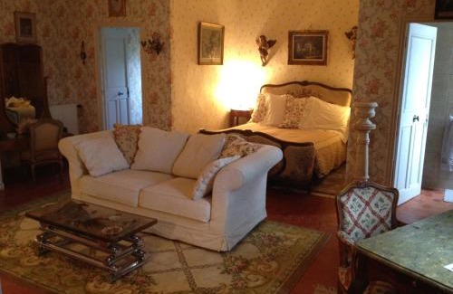 Brignoles Bed & Breakfast | B&B Domaine Le Clos du Pavillon "Authenticité et Ressourcement garantis"