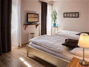 Ljubljana Bed & Breakfast | B&B Dvor Tacen