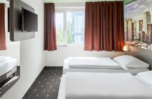 Sossenheim Hotel | B&B Hotel Frankfurt-West