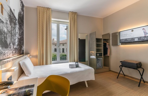 Pre Hotel | B&B HOTEL Genova Principe