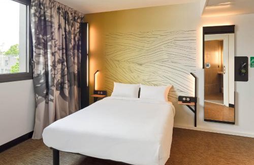 Clichy-Sous-Bois Hotel | B&B HOTEL Paris Clichy-sous-Bois 3 étoiles