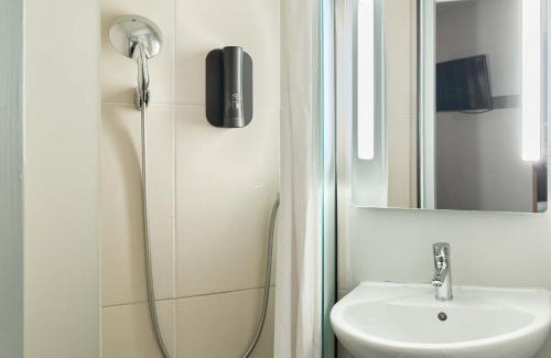 Les Mousseaux Hotel | B&B HOTEL Paris Nord Villepinte