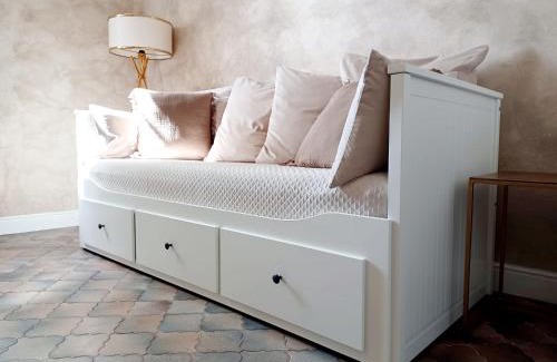 Stagno Lombardo Bed & Breakfast | B&B La Sbàgera