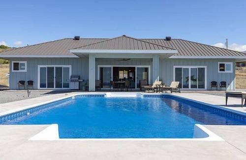 Kohala Estates House | B.I. Kohola Lani - Fall Rates! Post Card Views, Pool and now AC in bedrooms!