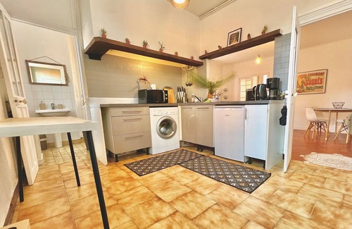 Old Town Apartment | B OT Maison du Moulin - Old Town - Promenade des