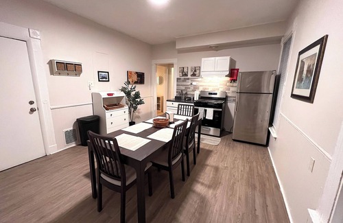 The Hill Apartment | B1- Walk to YALE Hospital 1