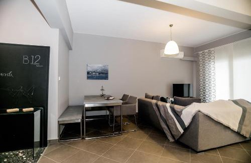 Alexandroupoli Apartment | B12 new & modern seafront apartment