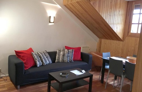 Benasque Apartment | B15 - Edif Los Tilos 1, 3º - Villmor
