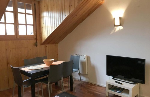 Benasque Apartment | B15 - Edif Los Tilos 1, 3º - Villmor