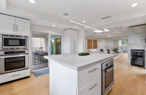 La Jolla Shores House | B5406 Shoreline Retreat