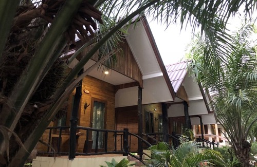 Khanom Hotel | Baanchaylay Resort